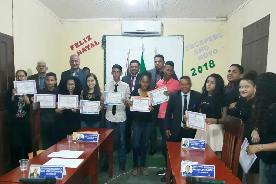 Sessão Solene para entrega de Certificado de Participação e Reconhecimento